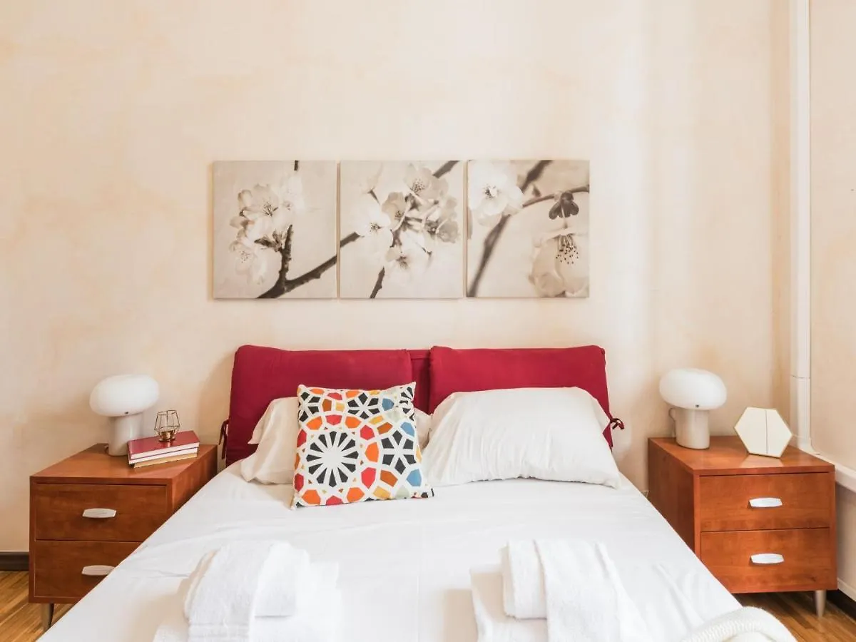 The Best Rent - Three-Bedroom Apartment In Porta Maggiore Area Rome